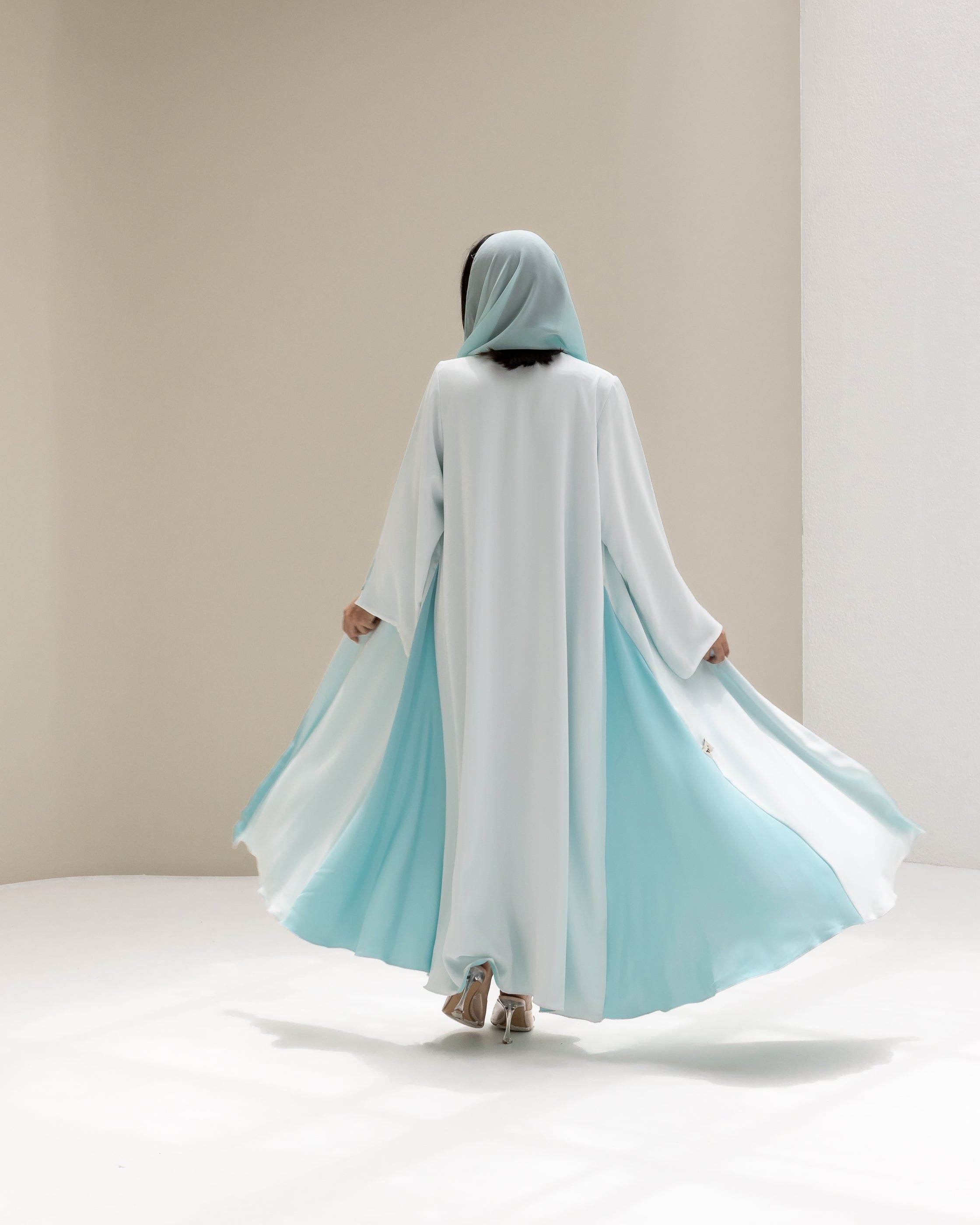 Double Drape White& Mint blue